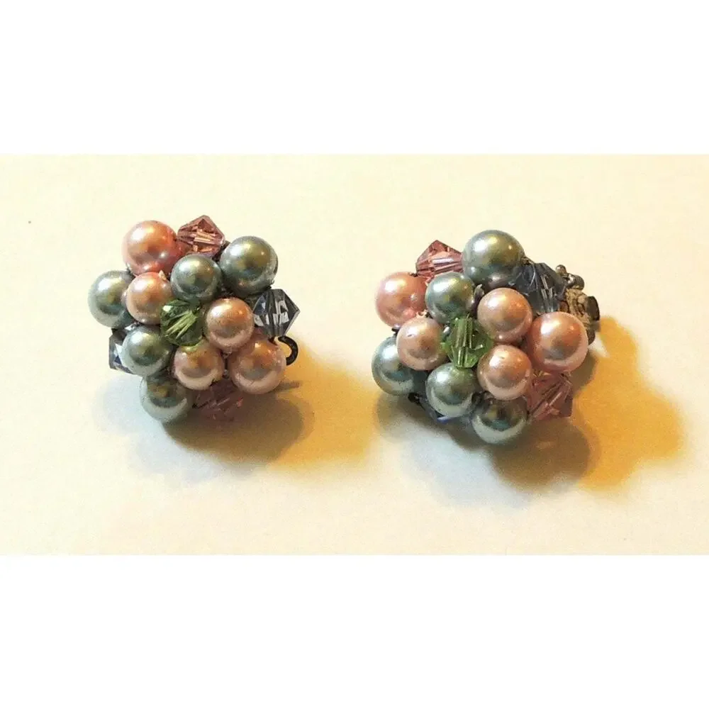 Vintage Beaded Japan Cluster Clip On Earrings Pink Blue Green Mid Century bcl-25
